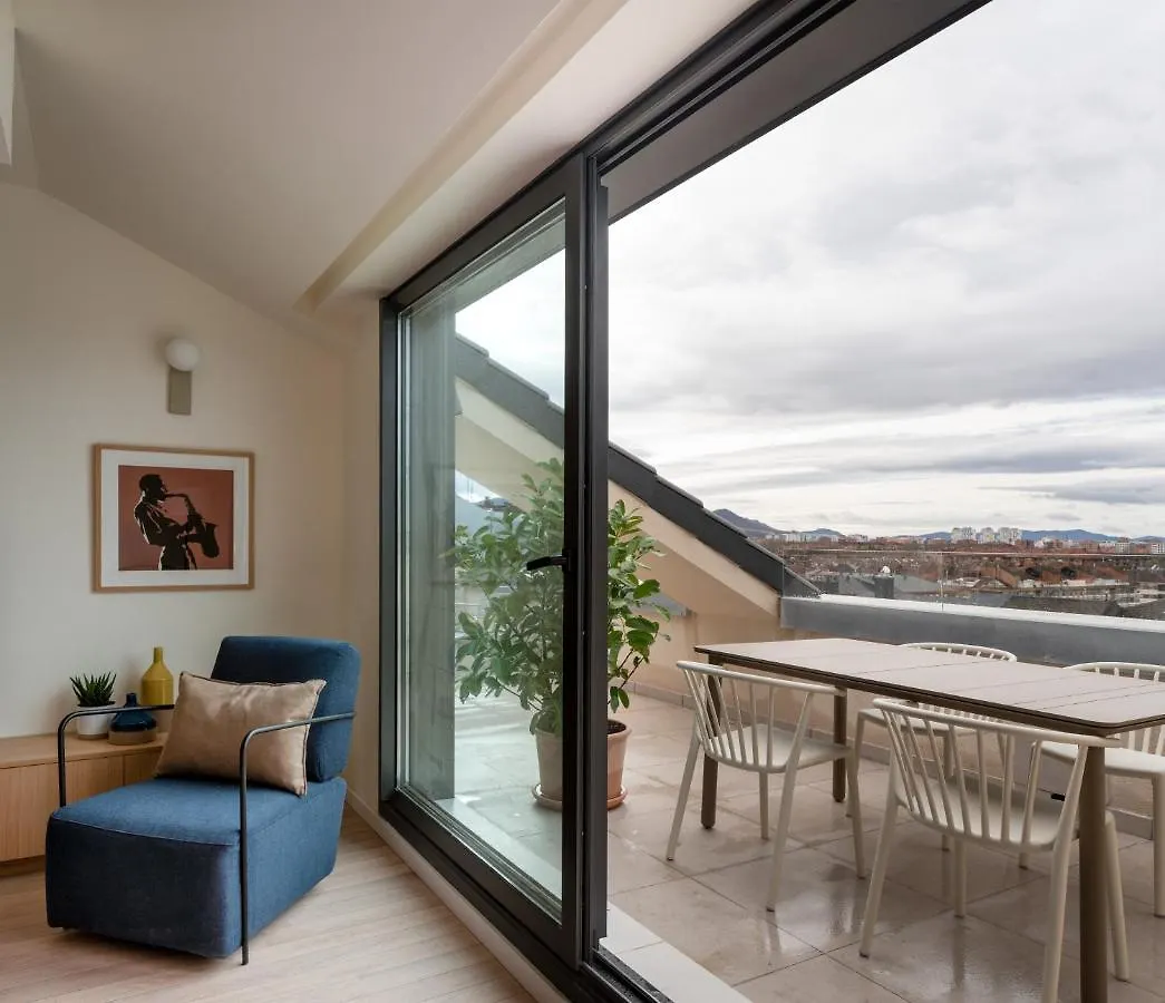 Apartahotel Libere Vitoria 3*, فيتوريا غاستيِز إسبانيا