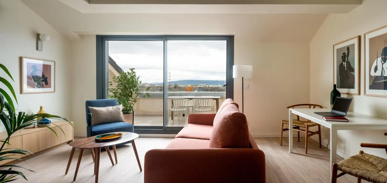 Apartahotel Libere Vitoria شقة فندقية